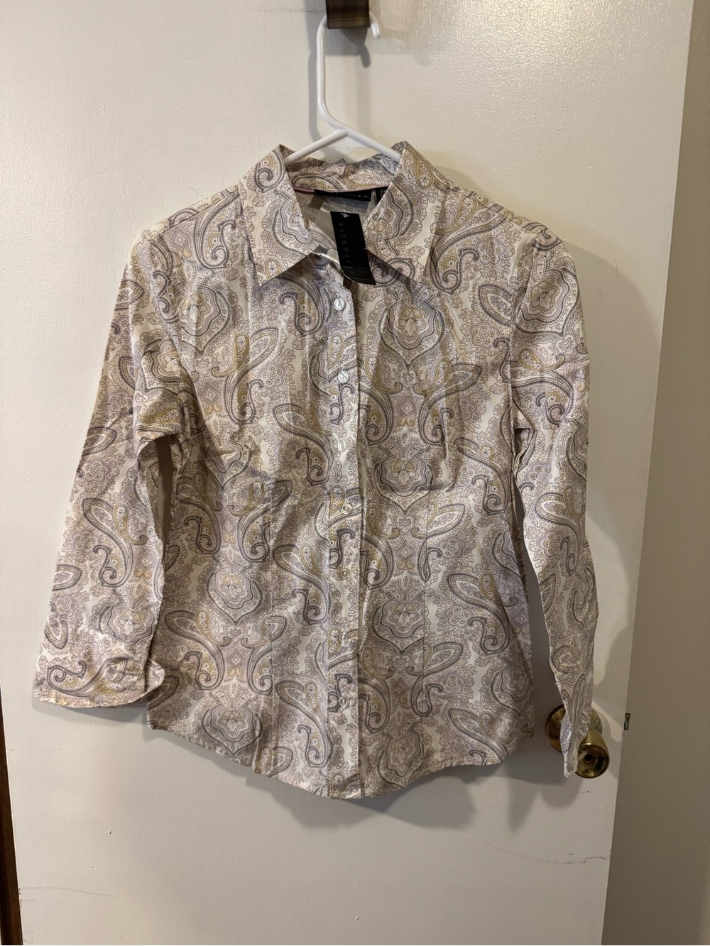 NWT Attention Women’s Paisley Stretch Button Down Shirt XS